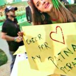 Neetu Chandra Instagram - Mere school sports teacher kehte the, Duniya mein har koi bhagta hai, par jo last ke kuch seconds mein zoor lag deta hai, wahi jeetata hai, Tou @patnapirates last ke kuch pal, agli baar, humare liye bhagna🙏 because U guys are the best ❤ What a wonderful game 😊well Played