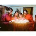 Neetu Chandra Instagram - With Love, #family n #Friends matters #Diwali⁠ ⁠ celebrations ❤ #Mumbai