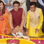 Neetu Chandra Instagram - Yesterday s at @bseindia s #Muharatpuja Was phenomenal ❤ shared some great soulful moments and laughter #AshishChauhan CEO.MD 😊😇🙏
