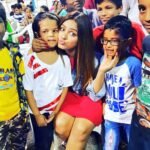 Neetu Chandra Instagram – When you have such cute kids asking for #selfie and screaming your name then what do you do❤ #ymca #andheri #Mumbai 😍😘 Thank you to the management and authorities for giving them so much love n care 🙏😊🤗