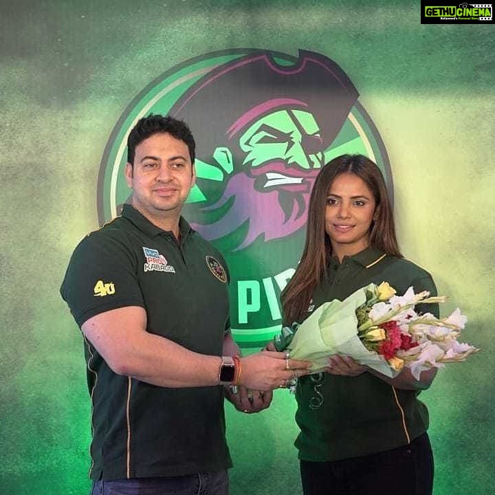 Neetu Chandra Instagram - #Repost @patnapirates . . . The woman who herself has represented India at an International level in taekwondo, joins the Pirate camp this season as our community ambassador π A warm welcome to @neetunchandra π #PirateHamla #Pirates #ProKabaddi