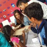 Neetu Chandra Instagram - I could never say no to such cute #fans ❤ #kids are the best trainers 😘 Autograph on the breaking boards ❤ Awwww. Hugggg #Taekwondo and Yes, I am a blackbelt4th Dan , represented #India 3 times! #Proud 🙏😊😇 #blessed Pune, Maharashtra