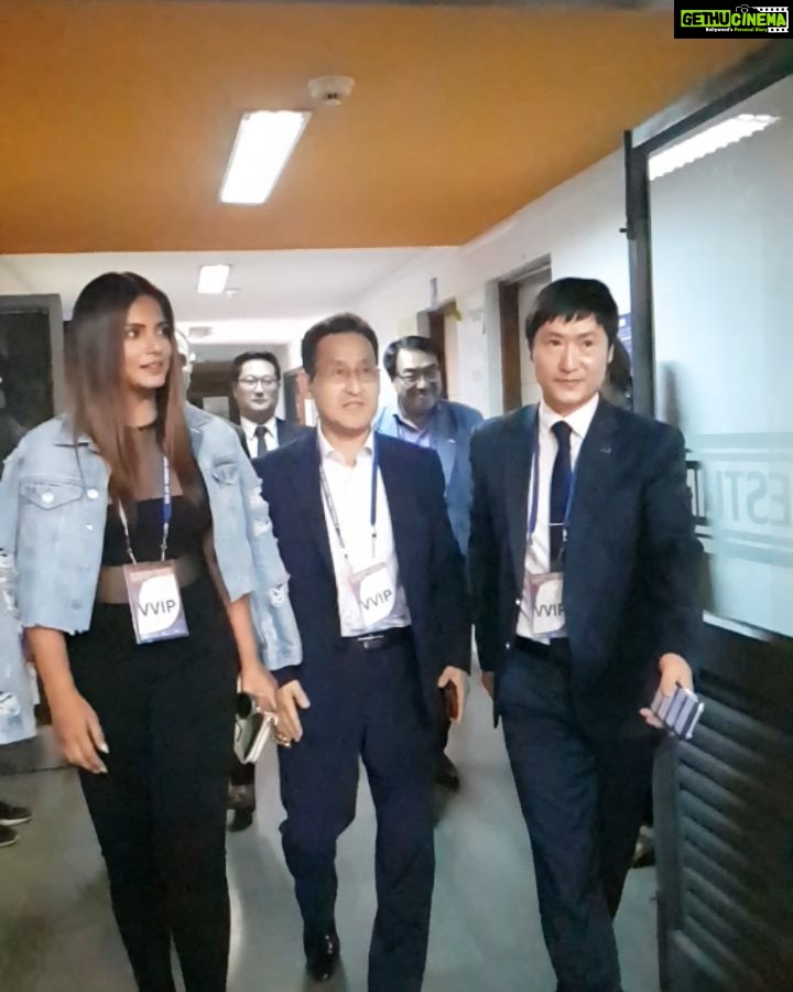 Neetu Chandra Instagram - Entered the #kukkiwon #taekwondo tournament as a #kukkiwon #ambassador with the #consulategeneraloftherepublicofkorea #southkorea #Songeun kim #masterlee Korean Master #india and the whole Korean #Taekwondo federation today #pune #maharastra ❤🙏 Punepimpri chinchwad