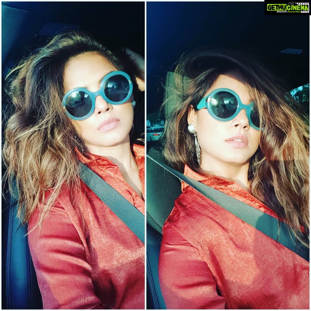 Neetu Chandra Instagram - Different expressions of exhausted #tired of keeping my #eyes👀 open 🤫🤔✊❤ lol