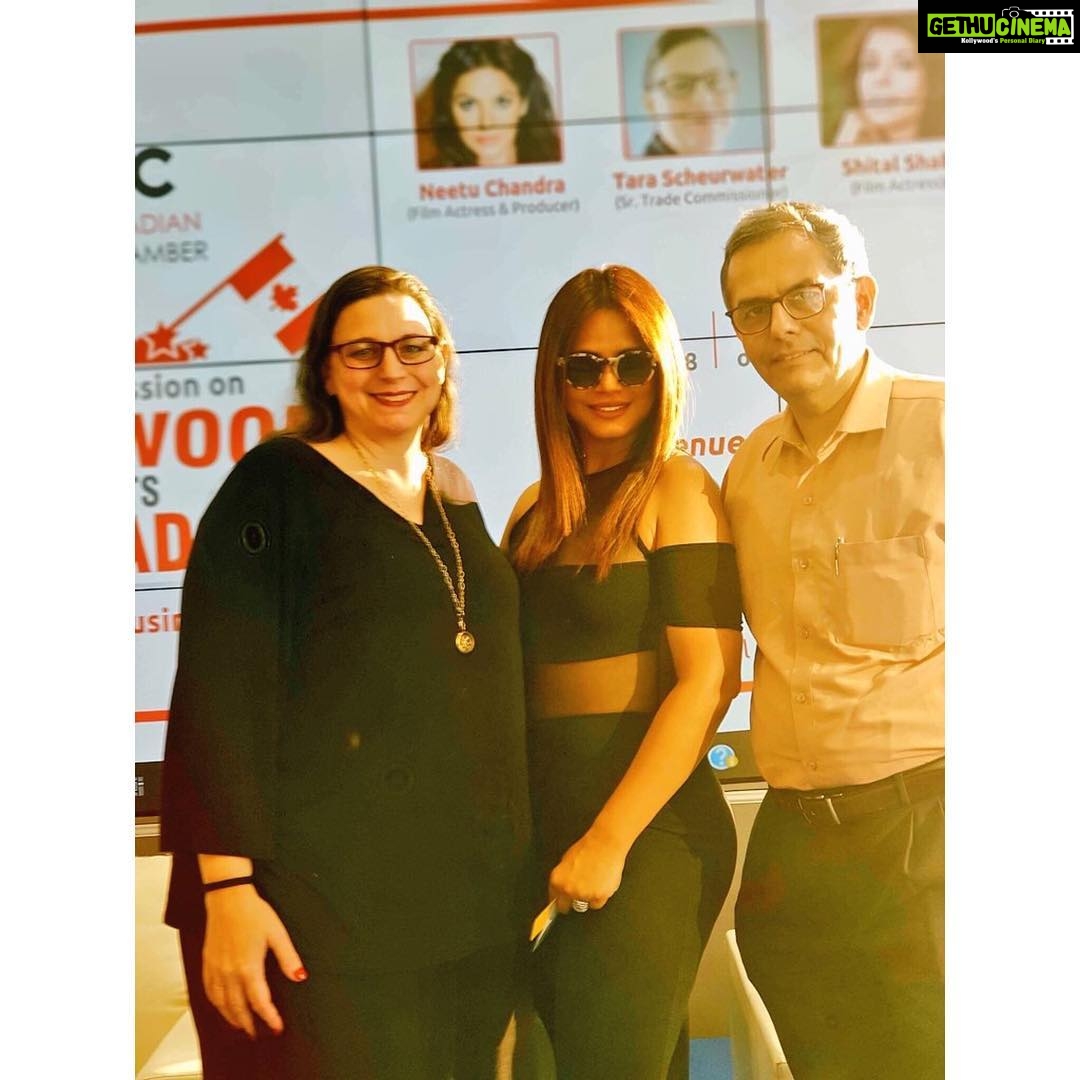 Neetu Chandra Instagram - Now that is a real panel discussion with immediate effect! Honoured to be on board of Canadian chambers for indo-canadian productions n discussion on movie making! Thank you #TaraScheurwater#NadiraHamid n my attorney @jamshedmistry ππ #Ahemedabad is lovely as everβ€π Courtyard by Marriott Ahmedabad