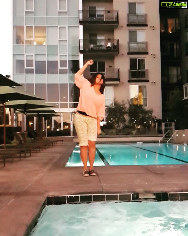 Neetu Chandra Instagram - When it's your pajama party n you decided to dance on #jaiho by #arrehman 😊😘 #fun n #foodie ❤ Los Angeles, California