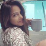 Neetu Chandra Instagram – #swimming after my #greentea tou banti hai !! #fitness at any #condition ❤ Are you taking care of yourselves and your #elders 🙏😘 #precious #angels !! Take care 😍😘 Lots of Love. God Bless 😇🤗