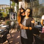 Neetu Chandra Instagram - Remembering #Jagmohanmundra our Jag sir wd his entire family #Chandramundra his wife #Smritimundra his daughter #Christan his son in law #Ladoo his granddaughter n his very close friend #Poonamdhillon on d day, he left us, yrs ago.Cherishing his memories n food he loved.Miss U😘 #kids are #god s #gift ❤🙏 Ventura Boulevard