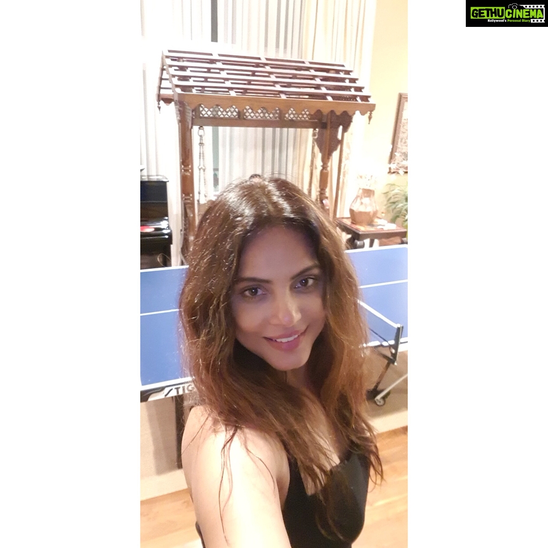 Neetu Chandra Instagram - They say its #pingpong time ! So let's try it 😇😁Any #Sport ! Just play it ❤👍😍 Manhattan Beach, California