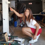 Neetu Chandra Instagram - Let's clean, clear n paint our dreams 😊🤗 OURSELVES ! Go ahead n make your opportunities, no one else will do it for you ❤👍 #LOVE_YOURSELF_結_Answer #MotivationalSpeaker #Losangeles and remember #fitness matters !! Take care 🤗😊😘❤ Hugggg