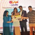 Neetu Chandra Instagram - Launched #Irisglam #Fashion Institue with #Naturals , the hair n beauty salon at my favourite hotel #CrownPlaza in #Chennai and #Dakshin #restaurant , the bestest #southindian #food, nothing could have been better. #Chennai surely gets glow on my face ❤ #Tamilnadu !NANDRI 🙏🤗