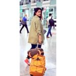 Neetu Chandra Instagram - Finally to #Bangaluru Just landed !! Humara Swagat nahi karoge 🤣😂😘😘🙏 Love you Guys 😘