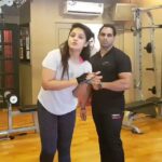 Neetu Chandra Instagram - Fitness has to be our life style ! Thanks @randeephooda for the challenge . Thank you @ra_rathore for this revolutionary awareness !! As a Martial artist, this is what I love doing. #Taekwondo #HumFitTohIndiaFit #FitnessChallenge #RhitiSports #studiotalk