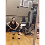 Neetu Chandra Instagram - No matter where you travel #traveltips is never leave your #workout God, got you here, he will take you ahead too 😊🙏 #honesty #Hardwork #dedication 😊😊😊
