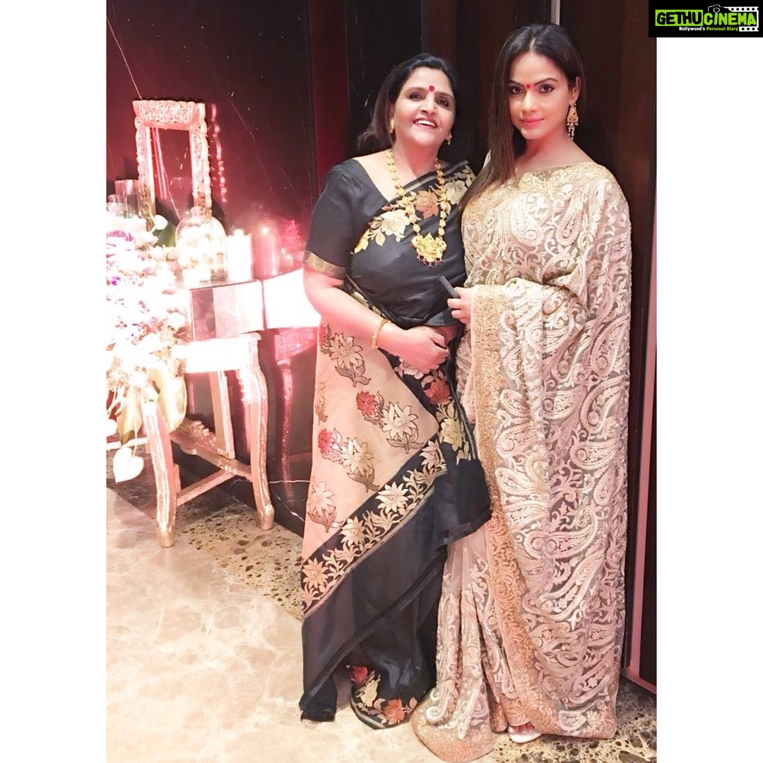Neetu Chandra Instagram - Mom and daughter for a marriage party 😘 She keeps telling me to be honest and listen to my Heart 😊🙏 I DO #Mothers are the Best #friends 😊😘