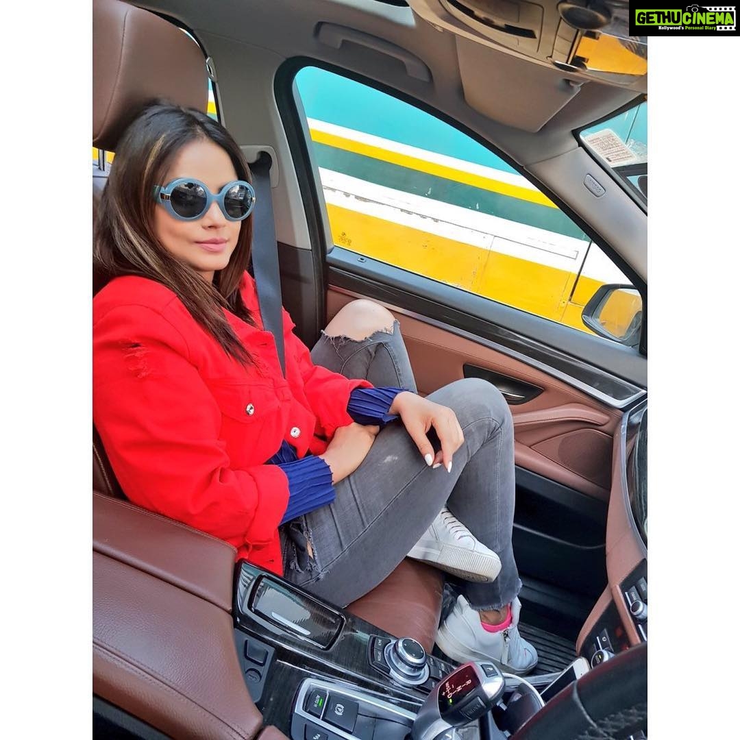 Neetu Chandra Instagram - Back to #Mumbai , #Delhi you will be missed !! 😊😘