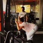 Neetu Chandra Instagram – In #Delhi #Workingout with #vikramsahai @Crossfit3067 #Punjabibagh #NewDelhi #Speed n coordination is my new passion !! Try this !! @eatbacondrinkcoffeeliftheavy 😊 #fitnessmotivation 😘 #gym #crossfit #functionaltraining New Delhi