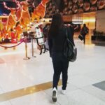 Neetu Chandra Instagram - Hello everyone !! Good Morning #Delhi 😘😘😘 Indira Gandhi International Airport Terminal 3 Arrival