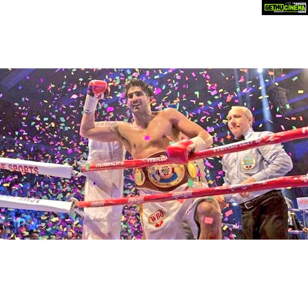 Neetu Chandra Instagram - Biiiiig Congratulations to the Asli Action Hero of #India @singhvijender Thank you for being the real you. We are very very PROUD 😁🤗🙏