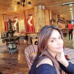 Neetu Chandra Instagram - Some back drops are worth looking at !! Feels like #Dandiya time !! Let's go to #gujrat to play Dandiya 😁😁😁😘😘😘 who is inviting me ? 😁