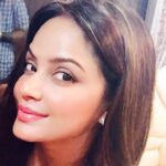 Neetu Chandra Instagram - Wishing #HappyOnam to each one of you 🙏😊🤗🤗🤗.