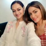 Neetu Chandra Instagram - Seniors are always more loving, caring n welcoming! #zarinawahab ever charming.Had so much fun on your show,Thank you so much! Love you 😘😘😍