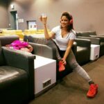 Neetu Chandra Instagram – Desi style chai in a glass… Kick Ass at #First/Businessclass lounge #munich #Germany !! The more rooted we are, more global we would be 😊😂😂😂😘 Off to  #Chicago …