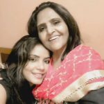 Neetu Chandra Instagram – Mom said #happymothersday2017 now @10pm  with a sad face and then I told her, Mother s day is everyday for me mom. YOU ARE SO I AM 😊🙏🙏😘