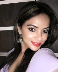 Neetu Chandra Instagram - Happy Tamizhans to you and ur family . :-)) #Tamil #chennai #TamilNadu 😊😘😘😘🙏🙏🙏🙏 Enjoy n let the positive vibes flow 😊 God Bless 🤗