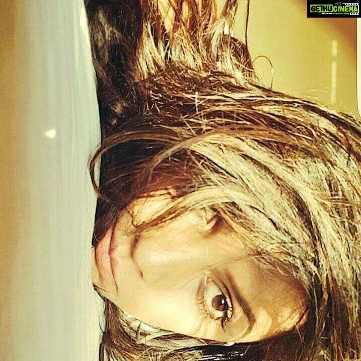 Neetu Chandra Instagram - Lazyinggggg around 😊😊😘😘 #Sunday Hope all of you are enjoying n resting well !!!!