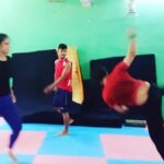 Neetu Chandra Instagram - 2nd day n 2 kicks combo #Taekwondo practise #action #films on my mind !! #fitness #health is a way of thinking. #hollywood #bollywood #actiondirectors !! 😊😘😘😘