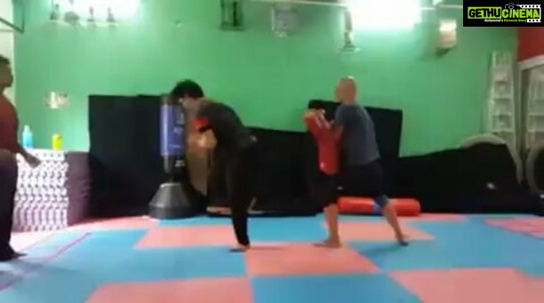 Neetu Chandra Instagram - Today, Day 1 of #Taekwondo practise with master #Pameisingh and actor/fighters #Prateekparmar #Surajyadav #Khemrajpaintola #pravinmestry #Roshanbangera #fitness #health Trying to activate my muscle memory !! Bring it on and I start my day now.. πππ