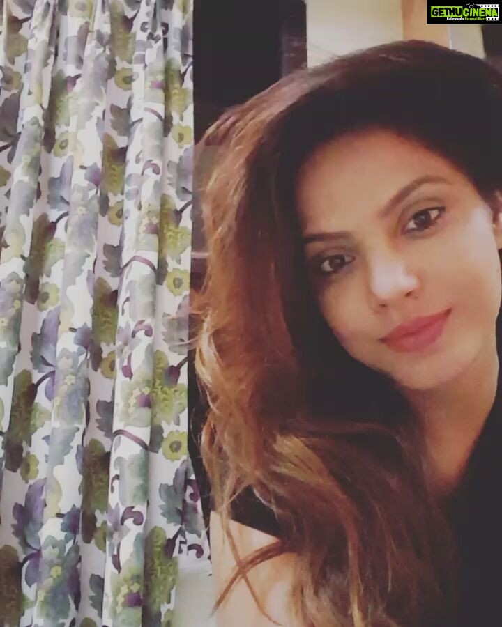 Neetu Chandra Instagram - Me #Bhojpuriya #Bihari Sabke Pranaam 🙏😊