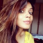 Neetu Chandra Instagram – Whats up on #sundaymorning ?