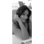 Neetu Chandra Instagram – Sometimes, mood is #blackandwhite transparent n clear #Marriott #mumbai😘 Yummy salad ! I am different kind of #Foodie #HEALTHFOODIE kind 😊😘😘