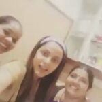 Neetu Chandra Instagram – Thanking the most important people in my life, who are on my case 24/7 !! Thank you to my 2 #cooks in the house 😊😙🙏 #mumbai #fitness #food 😚