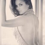 Neetu Chandra Instagram - Go #backless let the #eyes do the talking !! 😙😙😙