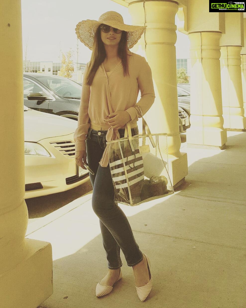 Neetu Chandra Instagram - It's #NewYork Time! #USDiaries