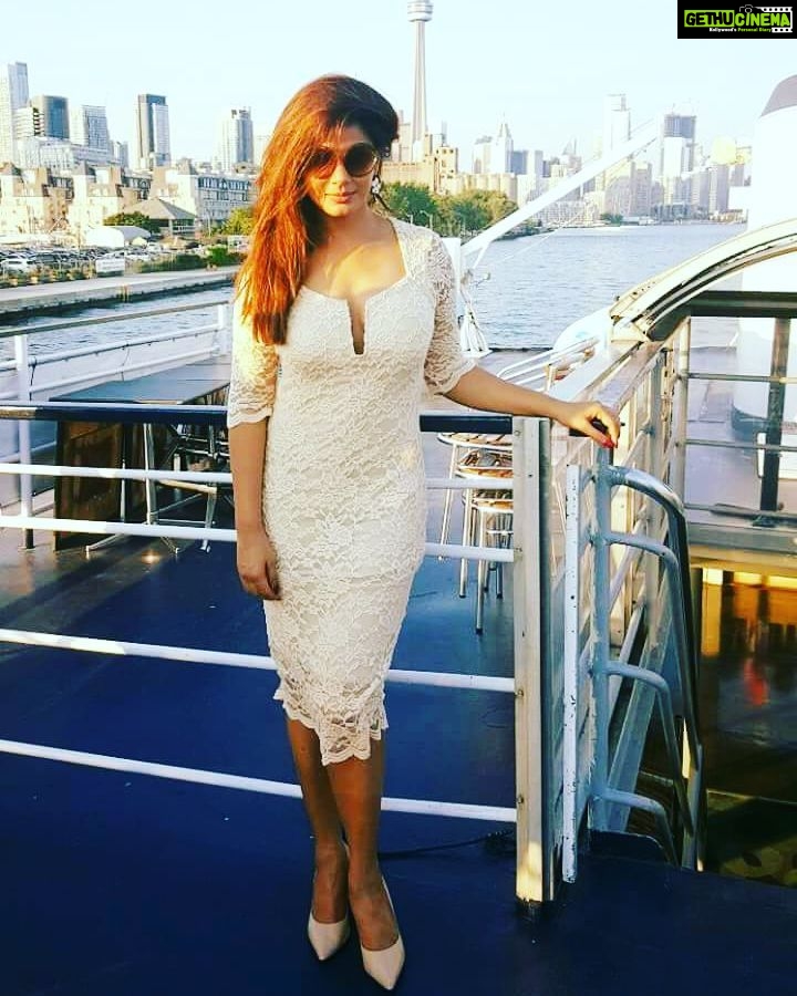 Neetu Chandra Instagram - Dinner on the cruise in #Toronto.. Thank you #Canada , you served me so well !!