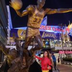 Neetu Chandra Instagram – To one of the most amazing nights!  Felt so good to be around the basketball heaven ❤️🏀

@staplescenterla 
 #Lakers #LA #Basketball #FunNight