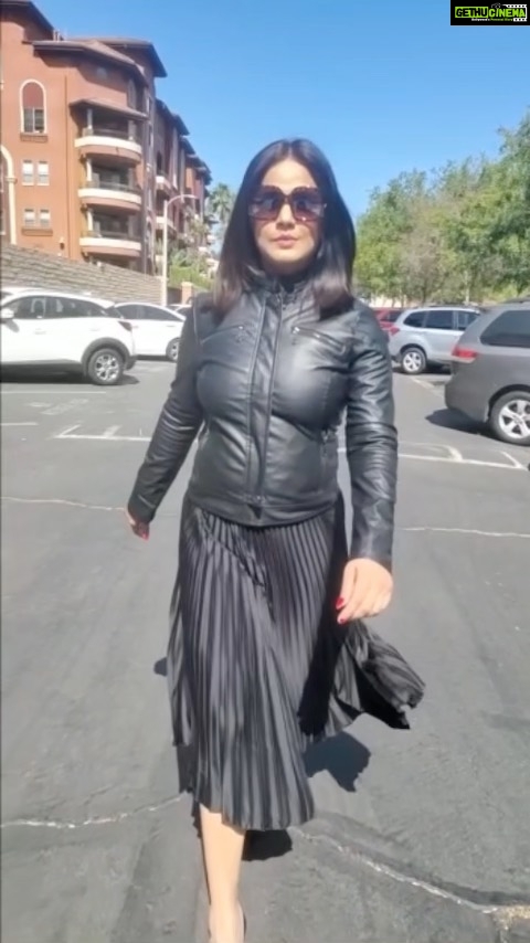 Neetu Chandra Instagram - Come walk with me and lets kick all the negativities out, together ❤
