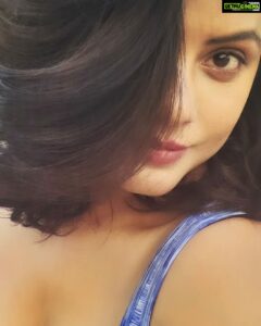 Neetu Chandra Instagram - I have my eyes on you ❤ you, the entire world in my team ❤❤❤