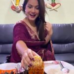 Neetu Chandra Instagram – Caption this!