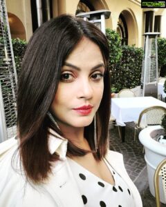 Neetu Chandra Instagram - I have my eyes on you ❤