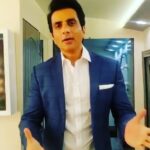 Neetu Chandra Instagram - Thank u my dear friend @sonu_sood 4 standing wd #Bihar when we needed d most n now when d 1st National Awarded film in #maithili is releasing, U R HERE. U are one of d biggest reasons I still have faith in mankind. As I call you MASEEHA ❤ we love you🥰 2nd of oct. On www.bejod.in at 11am.