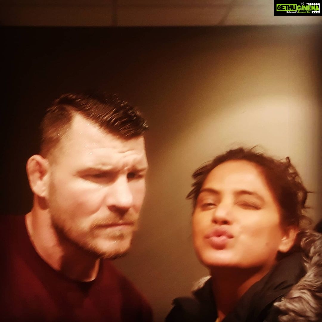 Neetu Chandra Instagram - My favorite #genre is #action and I have the best stunt team on the set with @Timman and humbleness personified @mikebisping #NEVERBACKDOWN- REVOLT ❤🥰 #london🇬🇧