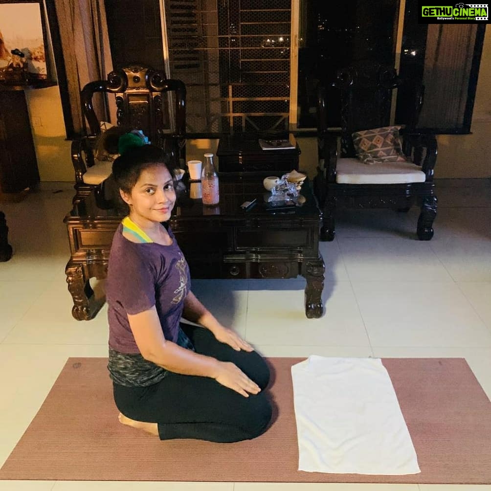 Neetu Chandra Instagram - I believe in mental fitness through physical fitness. #yoga at #home🙏😘