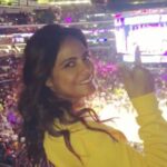 Neetu Chandra Instagram – Missing you #staplecenter My @lakers @lakersscene You are my #heartthrob ❤🥰 #basketball🏀 @nba @nbaindia 🥰 Miss playing my dear basketball ❤