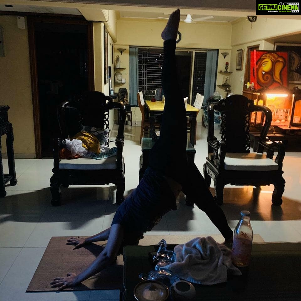 Neetu Chandra Instagram - I believe in mental fitness through physical fitness. #yoga at #home🙏😘