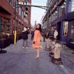 Neetu Chandra Instagram - Bringing the epic song, 'I am a street dancer' to life on Pearl Street. #Mithunda 😆😆 #NCGirlSquad #pearlstreet #happy Pearl Street, Boulder Co